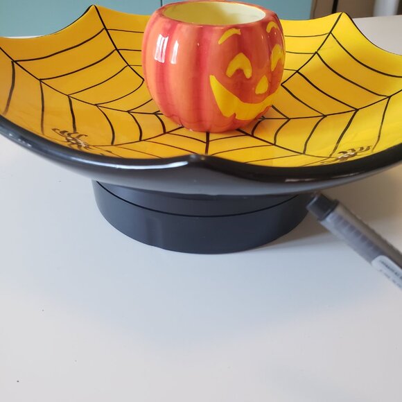 Halloween Pumpkin Spider Web Candy Dish / Chips & Dip Vintage Dennis East Decor - Picture 5 of 8